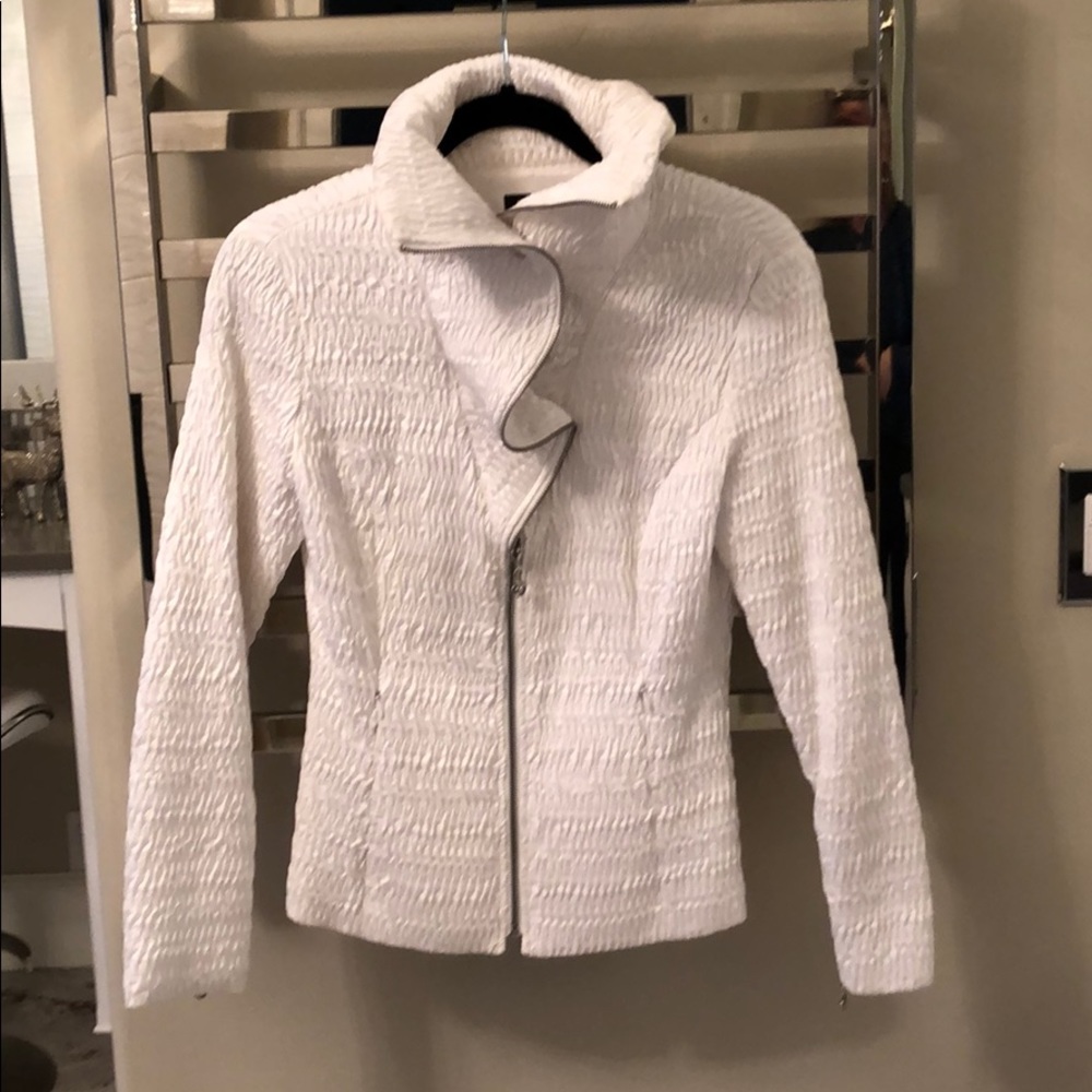 Samuel Dong white jacket.